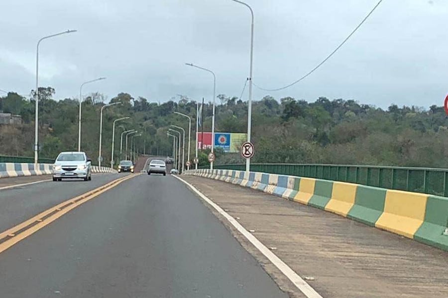 Atacama de carro - Ponte Tancredo Neves região - Trecho Foz do Iguaçu a Corrientes