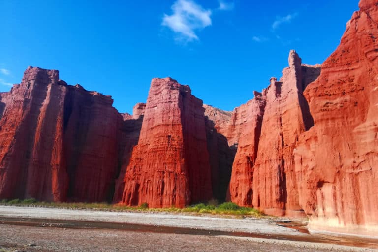 Leia mais sobre o artigo Atacama de carro: Desafio na Quebrada de Las Conchas