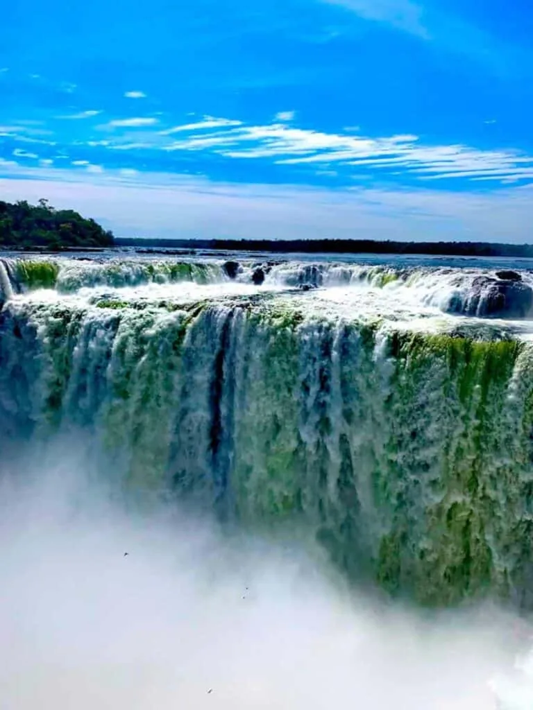 Atacama de carro: Volta ao Brasil no trecho Roque Saenz Pena – Puerto Iguazú